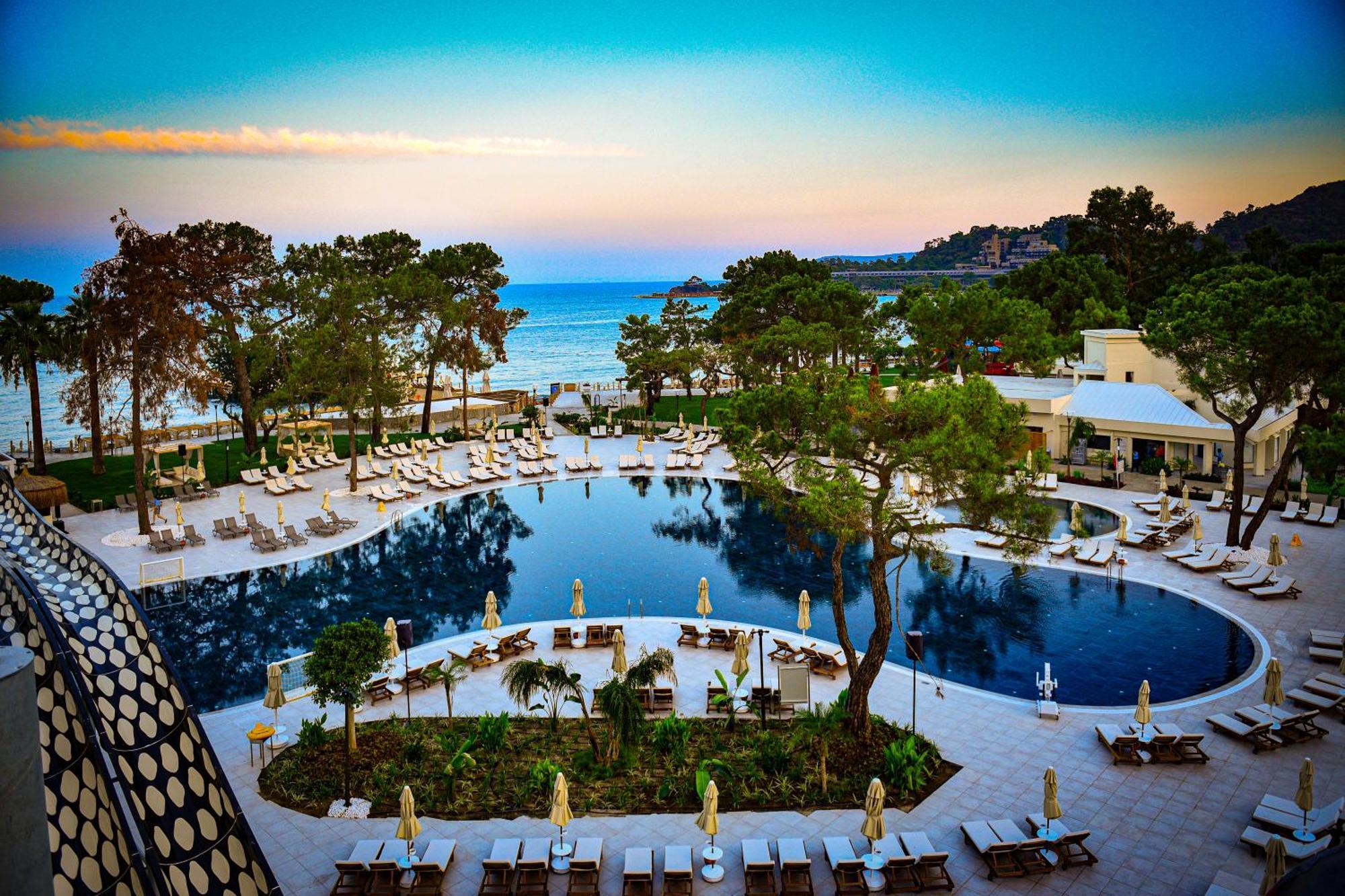 Bergiz Hotels & Resorts Kemer Antalya Bagian luar foto