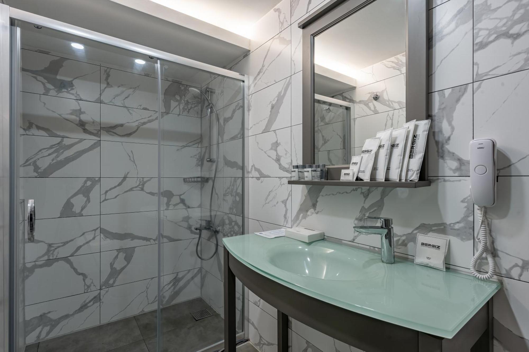 Bergiz Hotels & Resorts Kemer Antalya Bagian luar foto