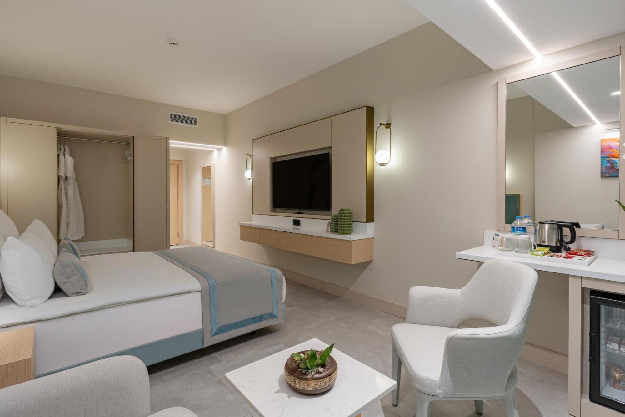 Bergiz Hotels & Resorts Kemer Antalya Bagian luar foto
