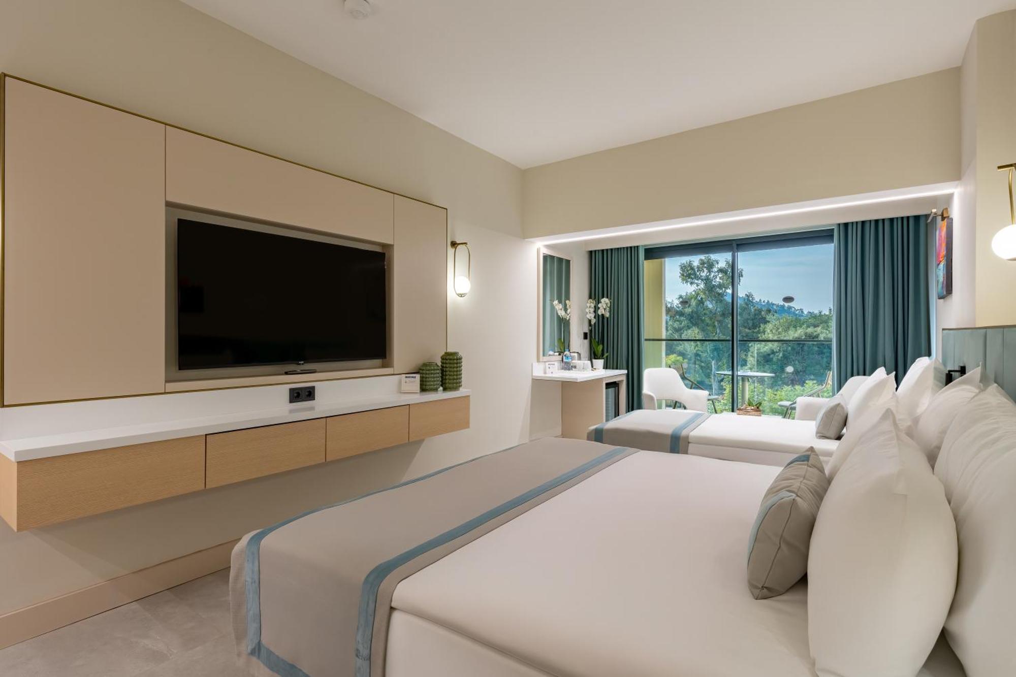 Bergiz Hotels & Resorts Kemer Antalya Bagian luar foto